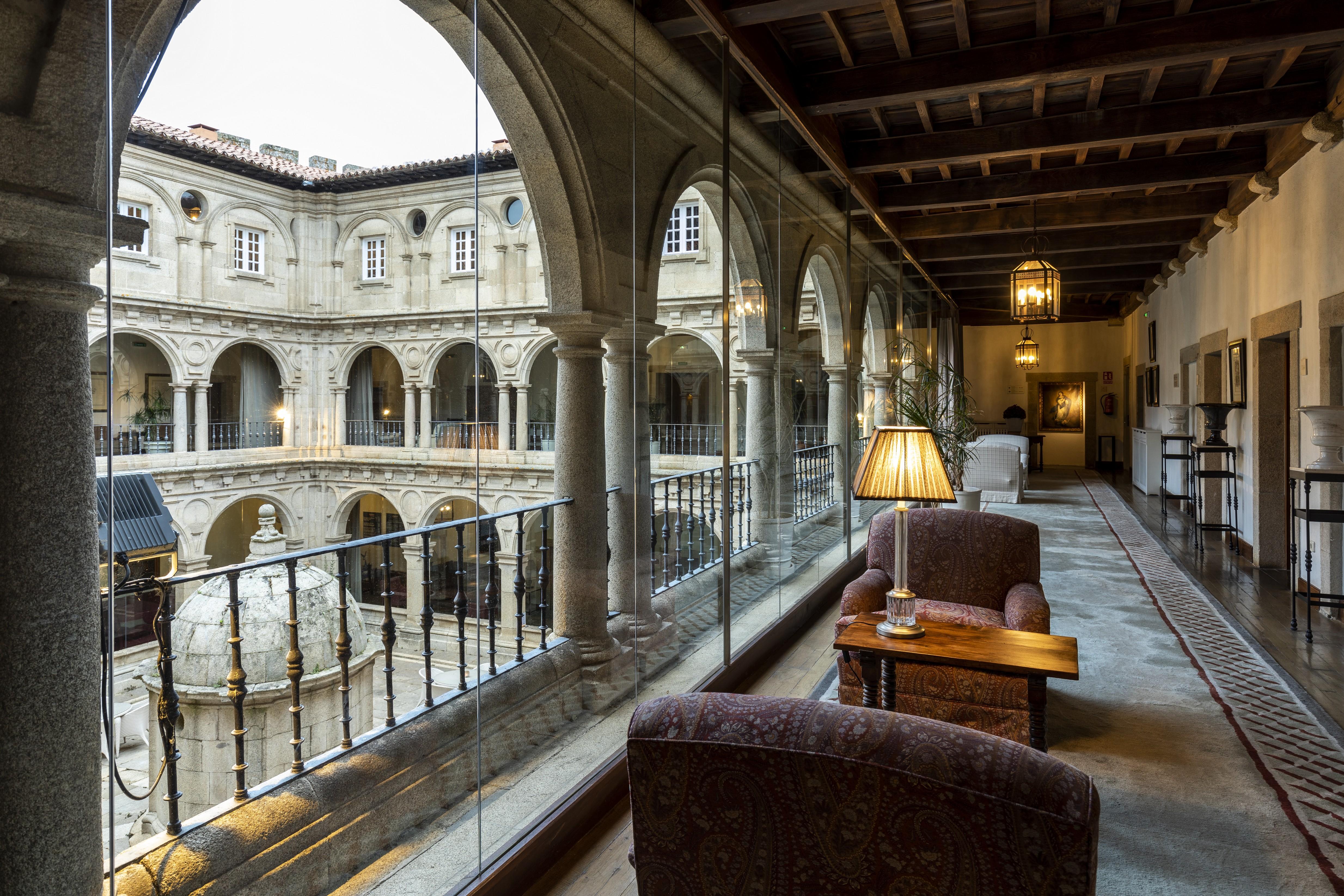 Parador De Monforte De Lemos Exterior photo