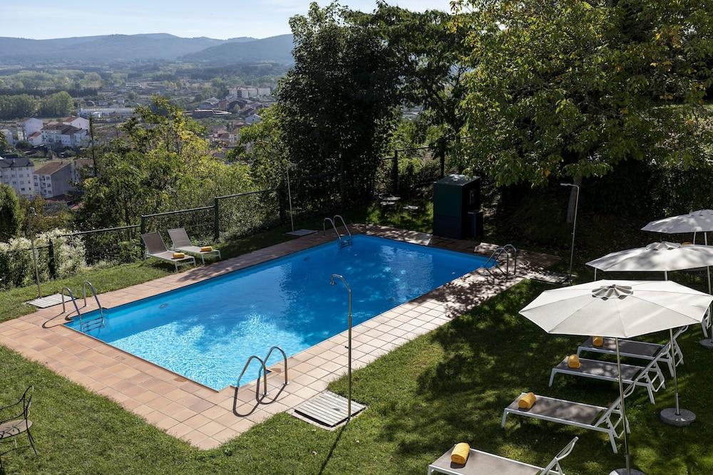Parador De Monforte De Lemos Exterior photo